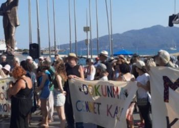 Ekolojistler Sinpaş şantiyesine yürüdü