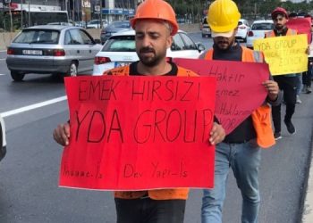 Finans Merkezi İnşaatında çalışan işçiler yürüyüş yaptı