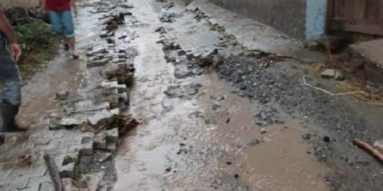 Kütahya’da evleri su bastı Kütahya’da evleri su bastı