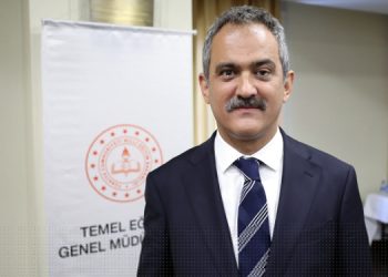 Nakil depremzede öğrencilerde devam şartı aranmayacak