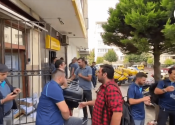 PTT işçileri sefalet sözleşmesine karşı iş bıraktı