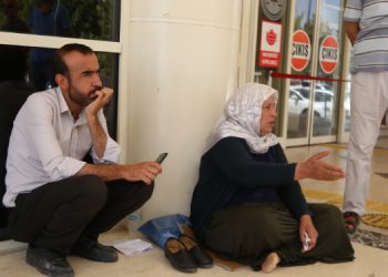 Şenyaşar ailesi polislere geri adım attırdı!