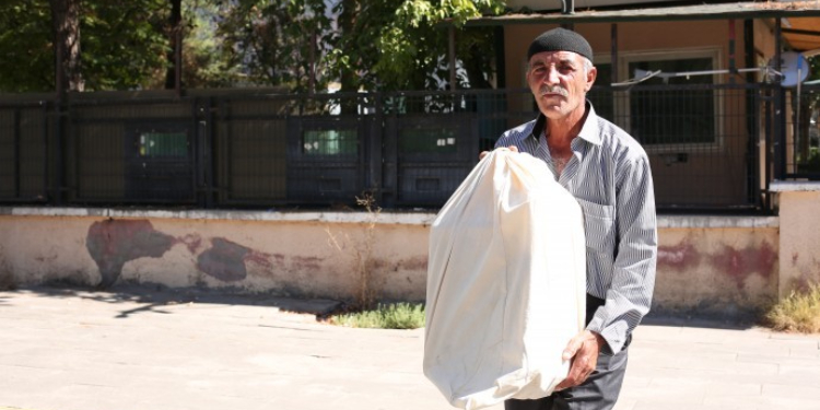 Torbada teslim edilen kemikler: Dünden bugüne bir şey değişmedi Torbada teslim edilen kemikler: Dünden bugüne bir şey değişmedi