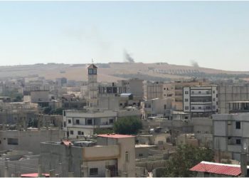 SOHR: Anlaşmaya rağmen Kobanê kırsalında yoğun yağma var SOHR: Anlaşmaya rağmen Kobanê kırsalında yoğun yağma var