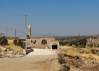 İnatla yeniden inşa edilen Süryani köyü: Arbo