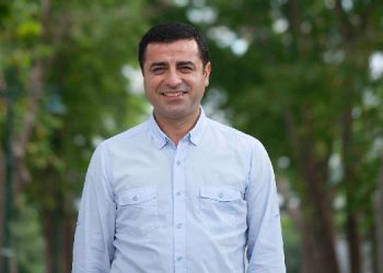 Demirtaş: “Seçim olmayacak, yapmayacak, gitmeyecek” diyenlerden kesinlikle uzak durmalısınız