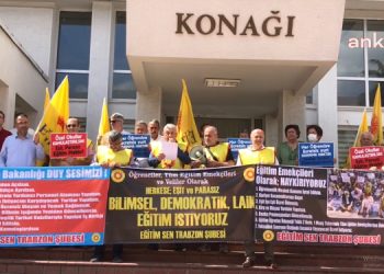 Eğitim-Sen Trabzon şubesi: Son yıllarda bilimsel ve laik eğitimden uzaklaşıldı