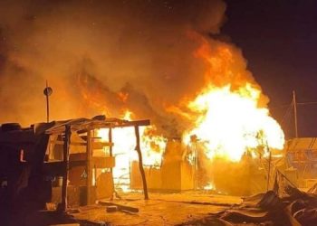 Êzidîlerin yaşadığı kampta yangın