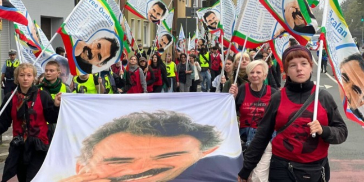 Gemlik yürüyüşüne çağrı: Tecride karşı ses olalım Gemlik yürüyüşüne çağrı: Tecride karşı ses olalım