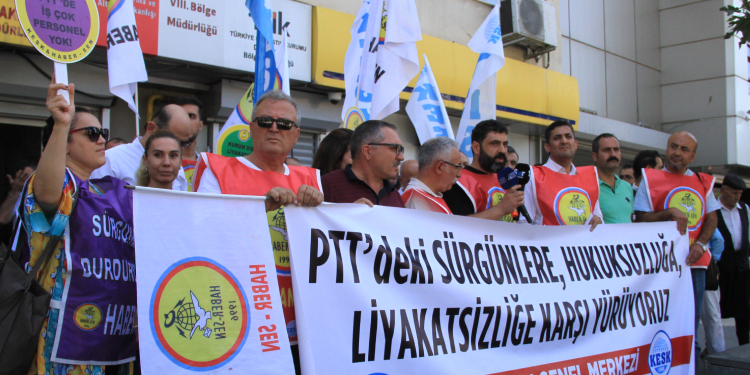 HABER-SEN üyeleri sürgünlere karşı yollarda HABER-SEN üyeleri sürgünlere karşı yollarda