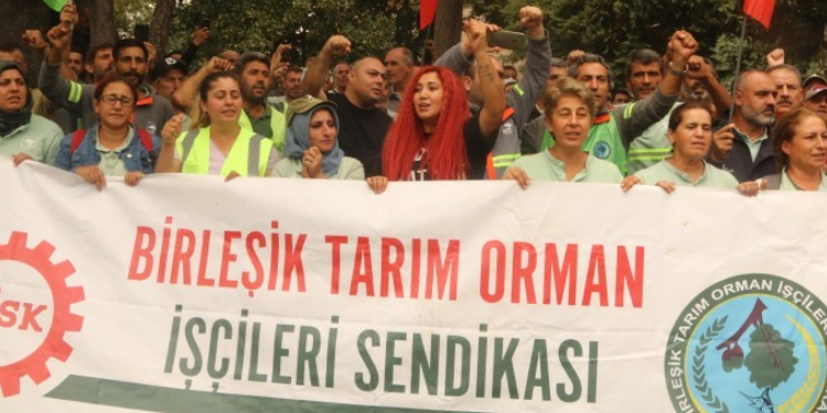 İBB’nin zam teklifi kabul edilmedi: Eyleme devam İBB’nin zam teklifi kabul edilmedi: Eyleme devam