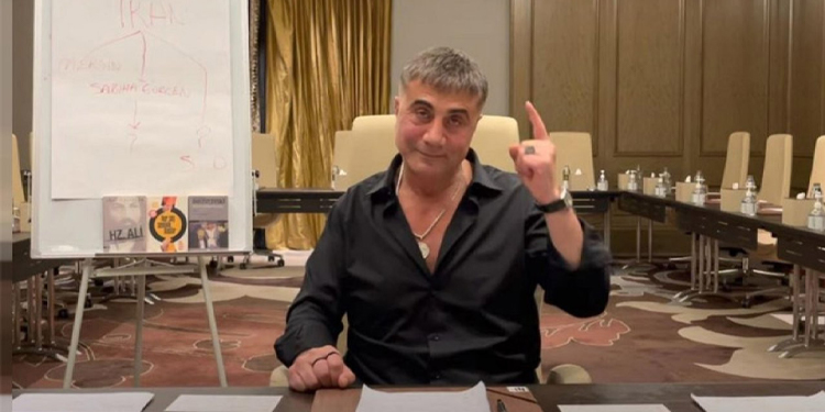 Sedat Peker’in adına Ramazan kolisi hazırlatanlara gözaltı Sedat Peker’in adına Ramazan kolisi hazırlatanlara gözaltı