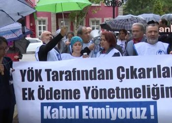 “Üniversite hastanelerinde çalışan emekçiler şimdi de yönetmelikler kapsamına mağdur edilmektedir”