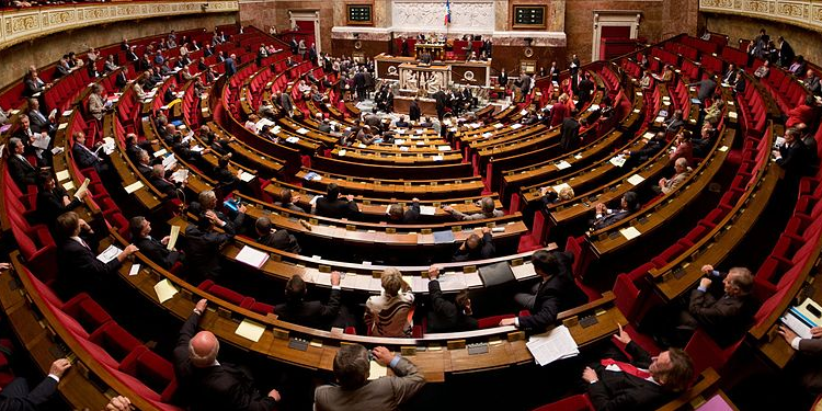 Fransa’da emeklilik reformunda anlaşma Fransa’da emeklilik reformunda anlaşma