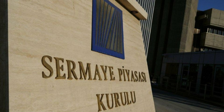 SPK’dan 10 kişi hakkında suç duyurusu SPK’dan 10 kişi hakkında suç duyurusu