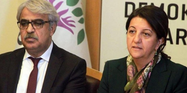 Buldan ve Sancar’dan AKP’ye: Halkın yardım çığlıklarını engellemek vicdansızlık Buldan ve Sancar’dan AKP’ye: Halkın yardım çığlıklarını engellemek vicdansızlık