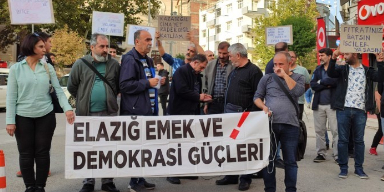 Elazığ’da 41 işçi anması Elazığ’da 41 işçi anması