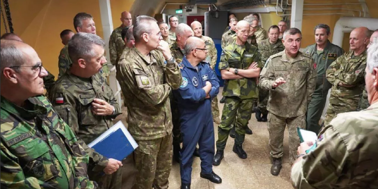 NATO Askeri Komitesi üyelerinden Türkiye ziyareti NATO Askeri Komitesi üyelerinden Türkiye ziyareti
