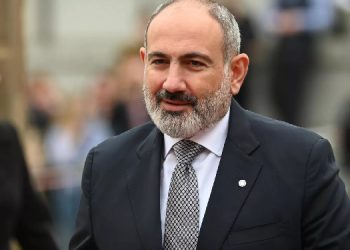 Paşinyan yeniden başbakan oldu Paşinyan yeniden başbakan oldu