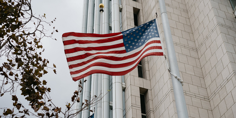 ABD’de çelik fabrikasında patlama: İşçiler enkaz altında kaldı ABD’de çelik fabrikasında patlama: İşçiler enkaz altında kaldı