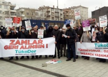 Yurt sorunu çözülmeyen öğrenciler memleketlerine dönüyor