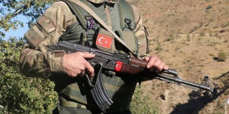 Askeri üs bölgesinde bir korucu ölü bulundu Askeri üs bölgesinde bir korucu ölü bulundu