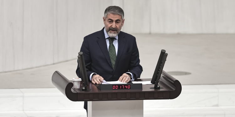 Nebati’den faiz ve enflasyon açıklaması: Bu ülkenin potansiyelini sınırlamayı istemedik Nebati’den faiz ve enflasyon açıklaması: Bu ülkenin potansiyelini sınırlamayı istemedik