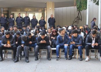 DÜ rektörü “taşınma” kararında ısrarcı