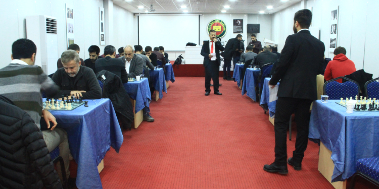Elçi’yi anma etkinlikleri kapsamında satranç turnuvası düzenledi Elçi’yi anma etkinlikleri kapsamında satranç turnuvası düzenledi