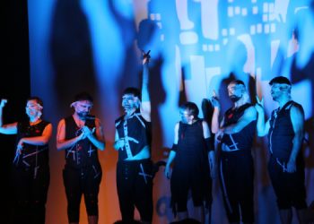 “Serencana Qijikan” oyunu sahnelendi