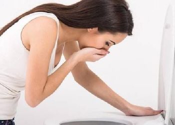 “Zehirlenme vakalarında hastayı kusmaya zorlamayın”