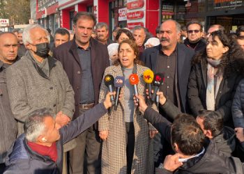 DBP’ye operasyon protesto ediliyor