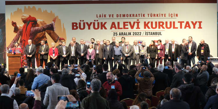 Alevi örgütleri kurultay sonrası taleplerini açıkladı