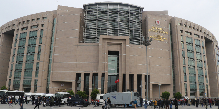 Avukatlar hakkında beyan veren “tanık” avukatları tanımadı Avukatlar hakkında beyan veren “tanık” avukatları tanımadı