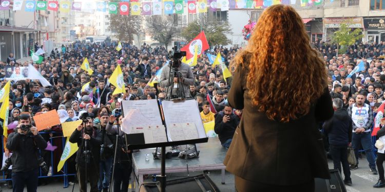Aydeniz: Kürtlerin tahammül sınırını zorlamayın