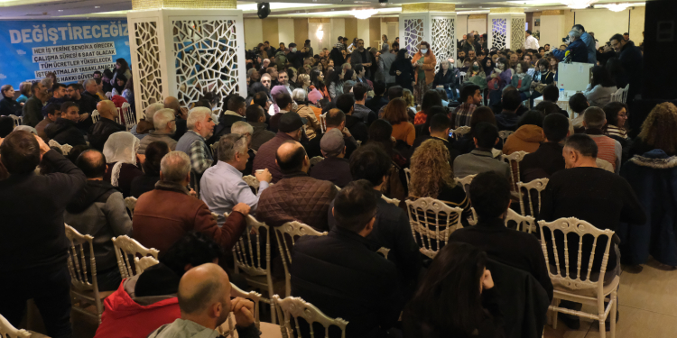 Emek ve Özgürlük İttifakı’nın emekçi buluşmasında “değişim” mesajı Emek ve Özgürlük İttifakı’nın emekçi buluşmasında “değişim” mesajı