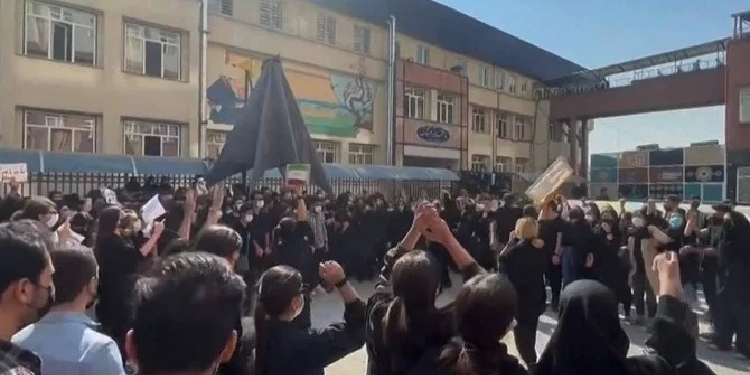 80 ülkeden İran’daki özgürlük hareketini destekleme çağrısı 80 ülkeden İran’daki özgürlük hareketini destekleme çağrısı