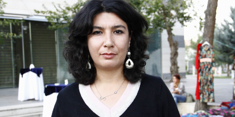 İstenilen belgeler anlaşılmayınca duruşma ertelendi İstenilen belgeler anlaşılmayınca duruşma ertelendi