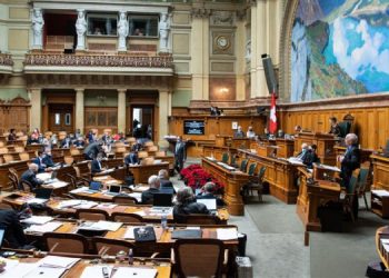 İsviçre Parlamentosu’nun gündemi Kürtler