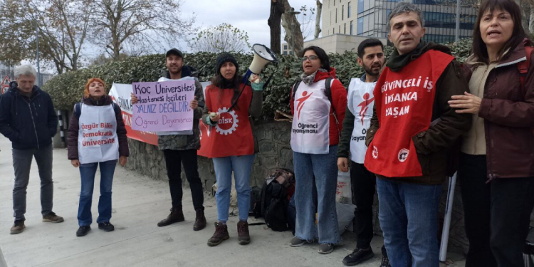 Direnişteki Koç Üniversitesi Hastanesi işçileri kazandı Direnişteki Koç Üniversitesi Hastanesi işçileri kazandı