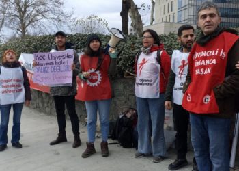 Koç Üniversitesi’nden atılan işçiler 3 gündür eylemde