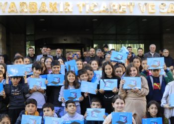 Kürtçe dersleri seçen öğrencilere tablet