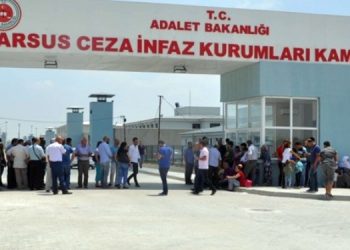 “Tutukluların sağlık hakkı gasp ediliyor”