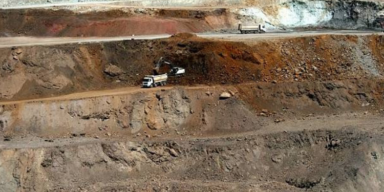 12 bin nüfusa 32 maden sahası 12 bin nüfusa 32 maden sahası