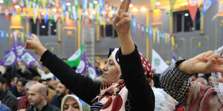 HDP Amed Kongresi: AKP kaybedecek HDP Amed Kongresi: AKP kaybedecek