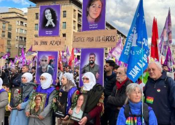 Almanya ve Fransa’da on binler katliamın aydınlatılmasını istedi