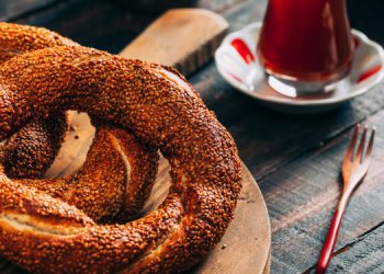 Ankara’da simit 7 lira oldu