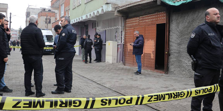Batman’da 7 yaşındaki çocuğun cenazesi bulundu Batman’da 7 yaşındaki çocuğun cenazesi bulundu