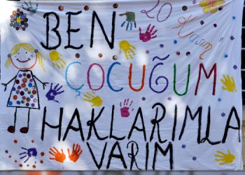 Kreşte çocukları şiddete maruz kalan aileler: Sessiz kalmayacağız