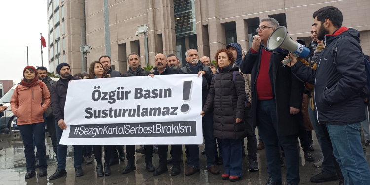 Gazeteci Kartal hakkında tutuklama talebi Gazeteci Kartal hakkında tutuklama talebi